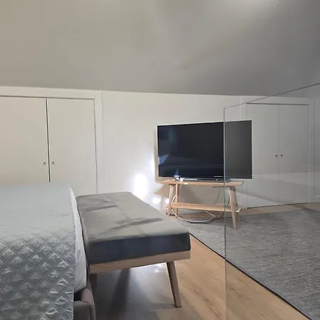 Fontainhas Douro Flats פורטו